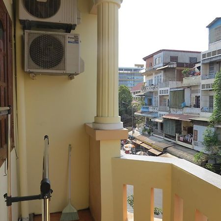 Jun Jun Guesthouse พนมเปญ ภายนอก รูปภาพ